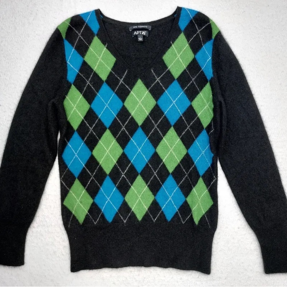 Size XL, APT 9 Argyle Cashmere sweater